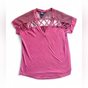 Daytrip Buckle Women’s Fuchsia Short Sleeve Top with Mesh Accents Spring Size M